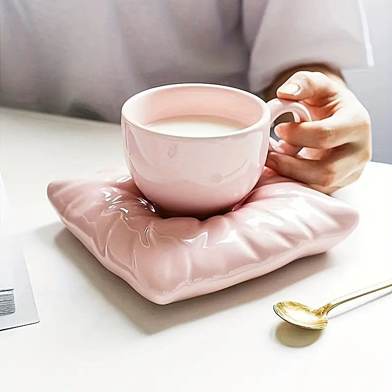 Sip & Snuggle Pillow Mug Set