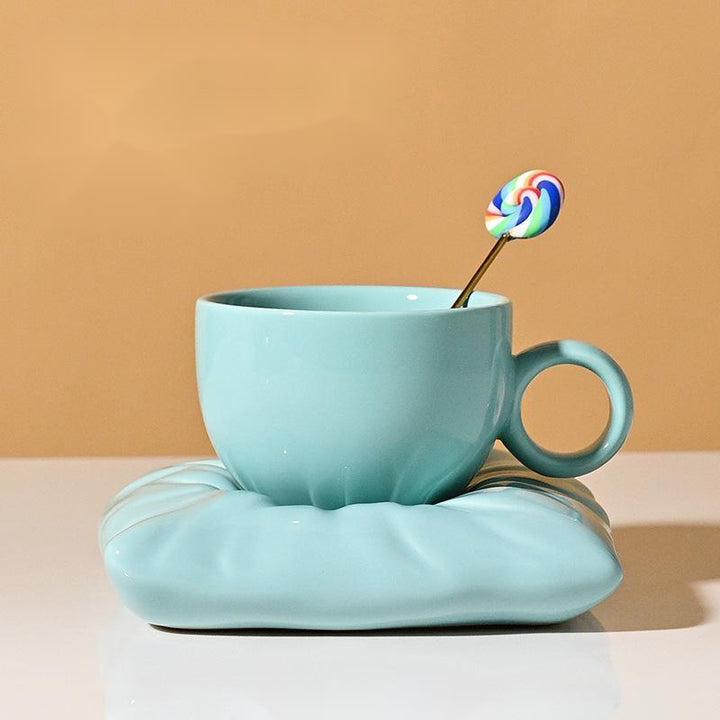 Sip & Snuggle Pillow Mug Set