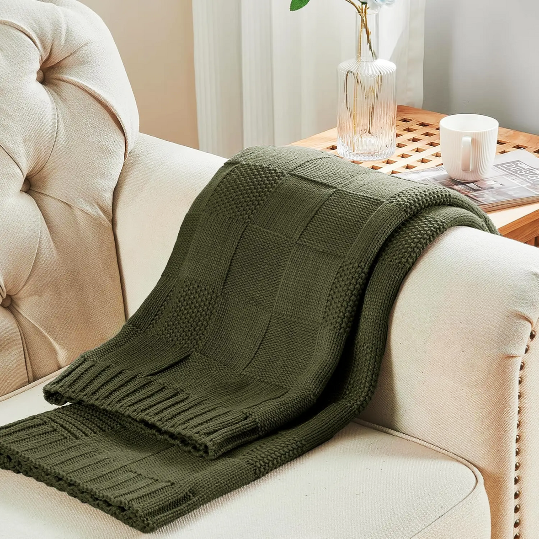 Calloway Checkered Knit Throw Blanket