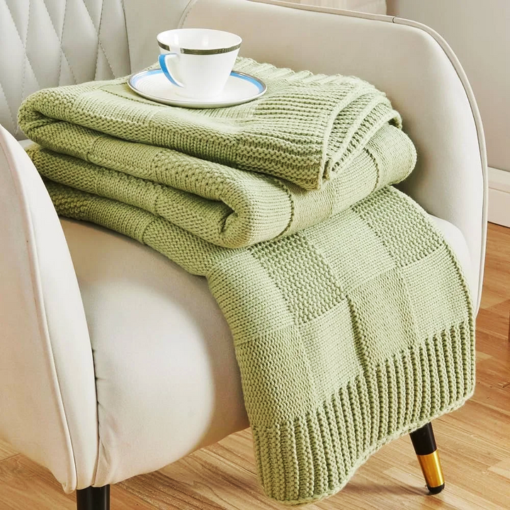 Calloway Checkered Knit Throw Blanket
