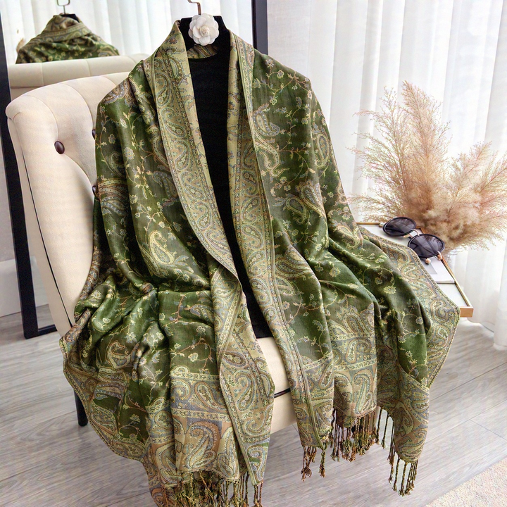 Florence Paisley Jacquard Wrap