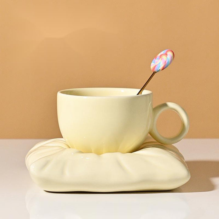 Sip & Snuggle Pillow Mug Set