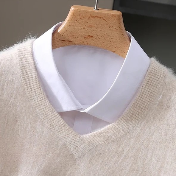 Elio Cashmere V-Neck Sweater