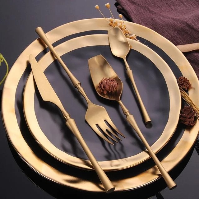 Auriel Gold Cutlery Set (4 piece)